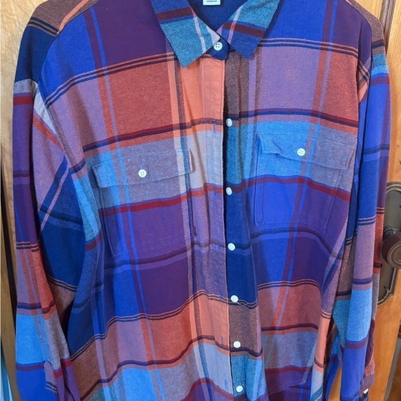 Old Navy Tops - OLD NAVY *boyfriend fit* flannel